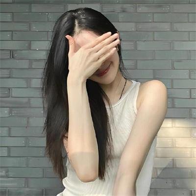 君有云